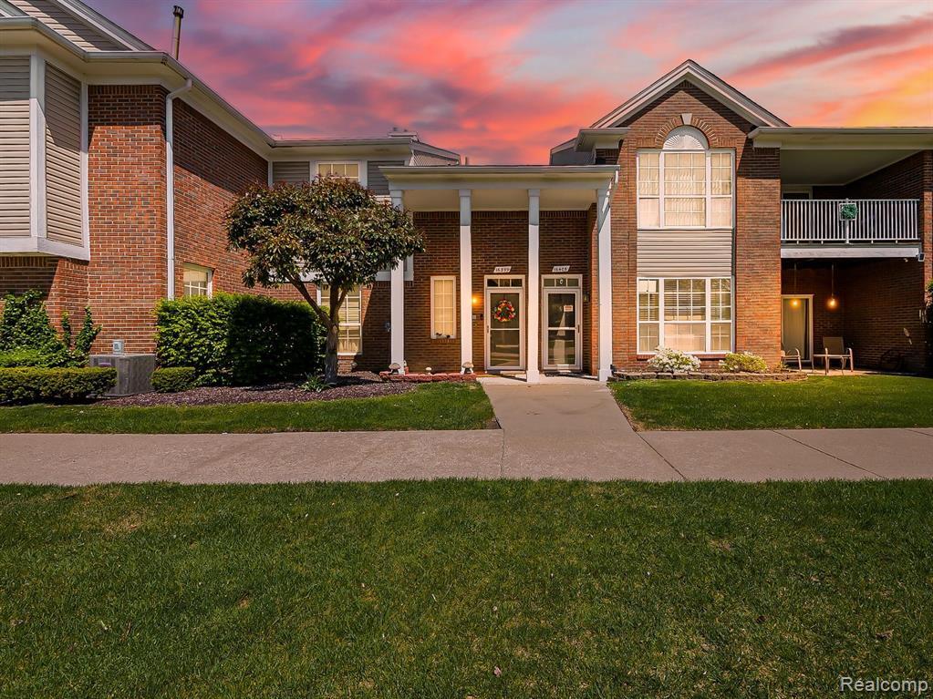 Property Photo: 16399 Chatham Drive MI 48044 4070