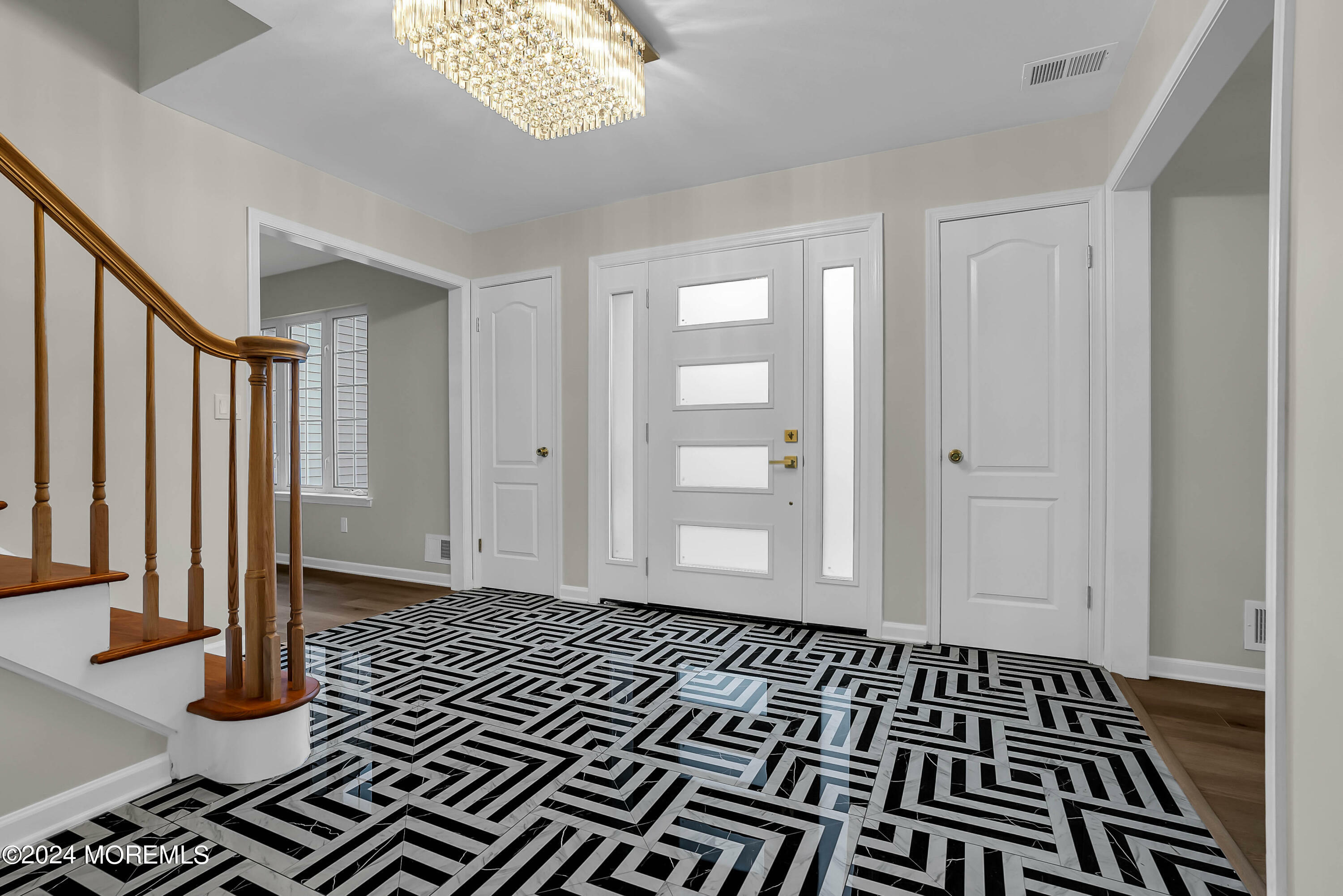 Property Photo: 6 Lotus Court NJ 07712