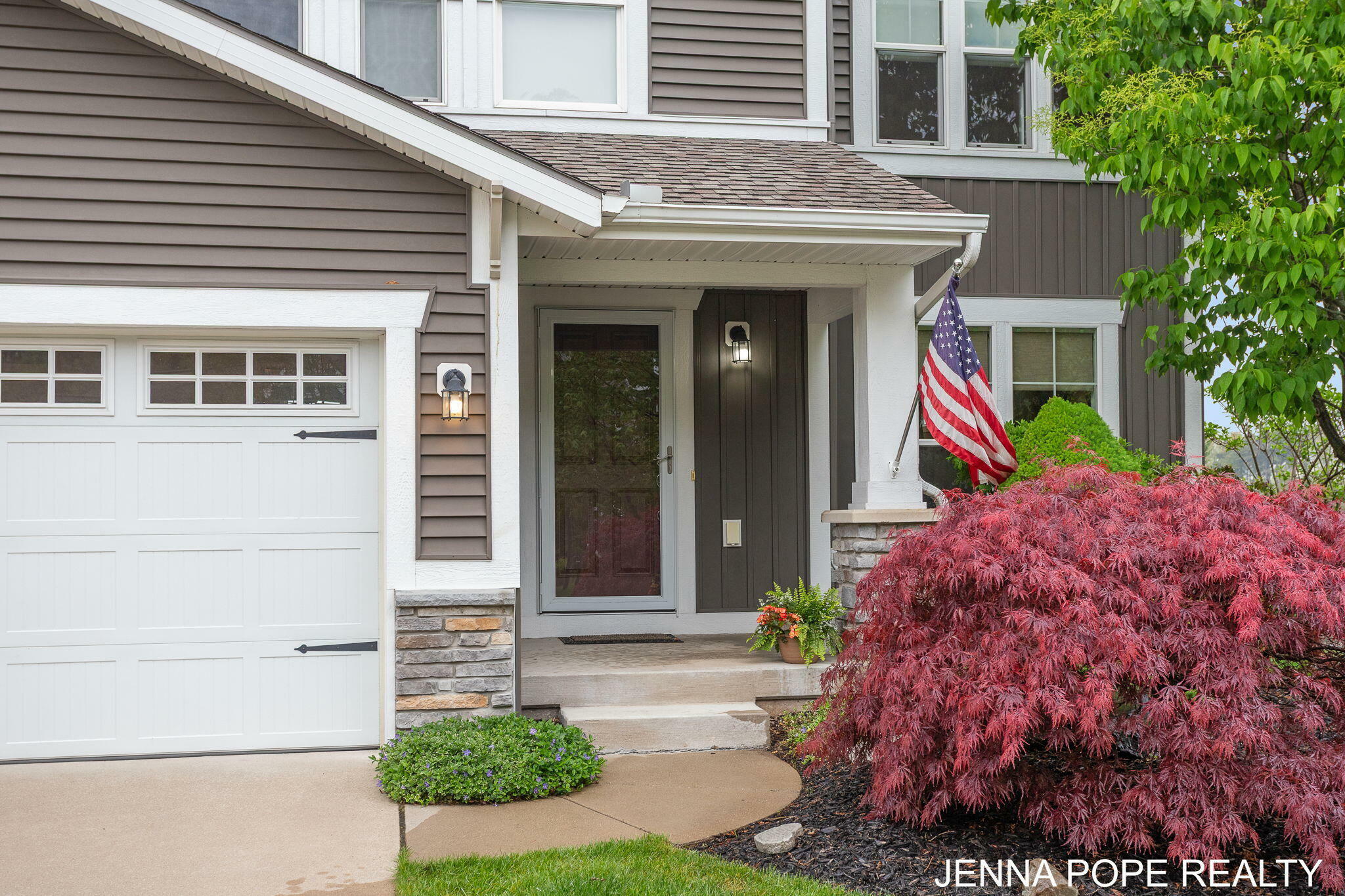 Property Photo: 16895 Arbor Way Drive MI 49448
