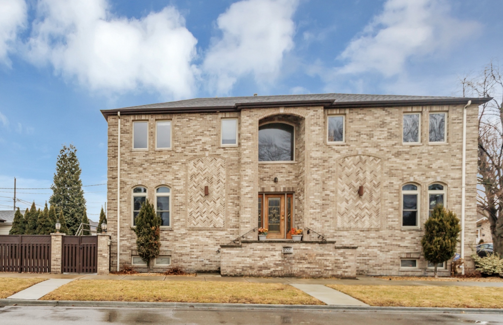 5301 S Mobile Avenue  Chicago IL 60638 photo