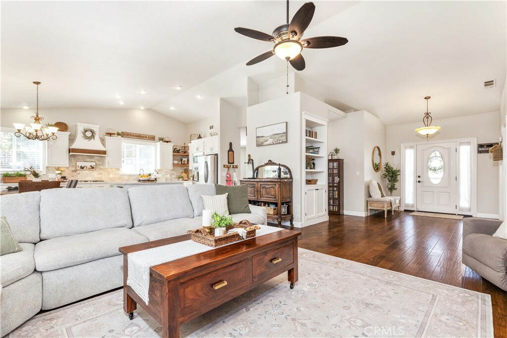 Property Photo:  802 Oxen Street  CA 93446 