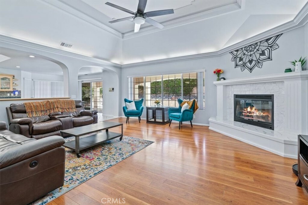 Property Photo:  2522 Muirfield Court  CA 93455 