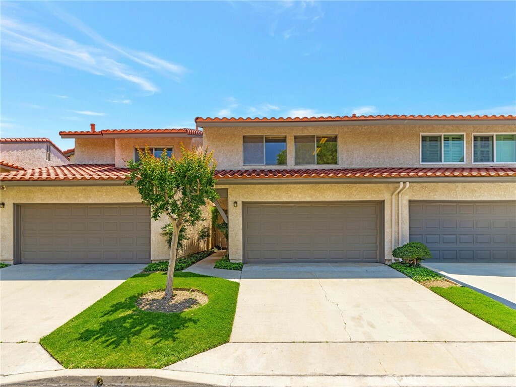 11255 Key West Avenue 2  Porter Ranch CA 91326 photo