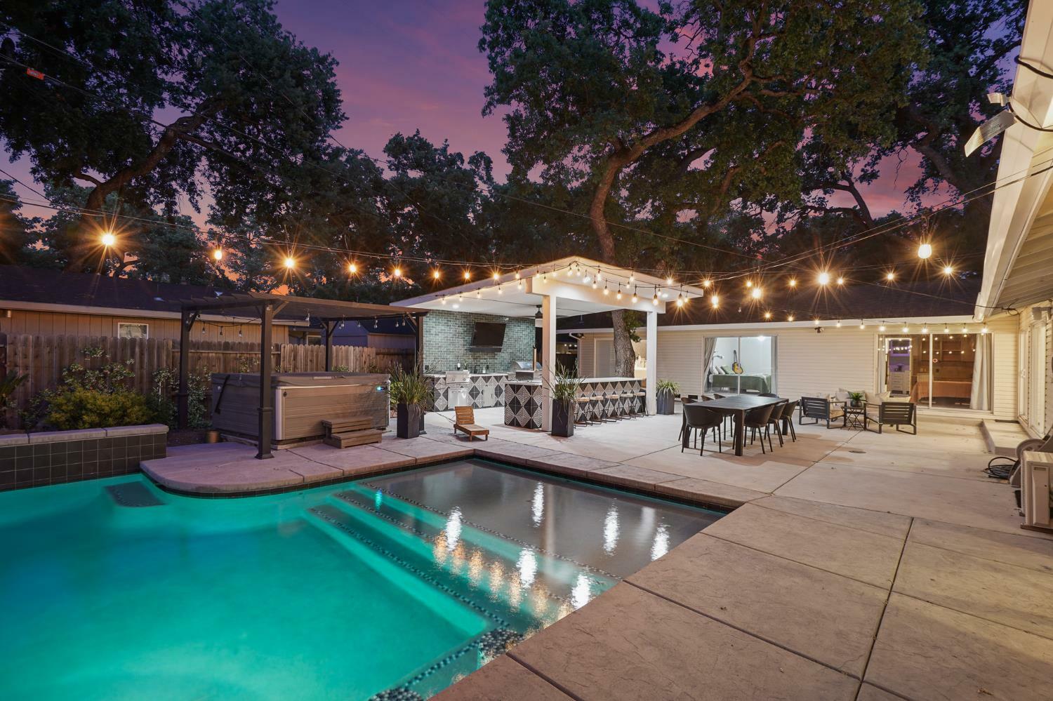 2321 Bonniebrook Drive  Stockton CA 95207 photo