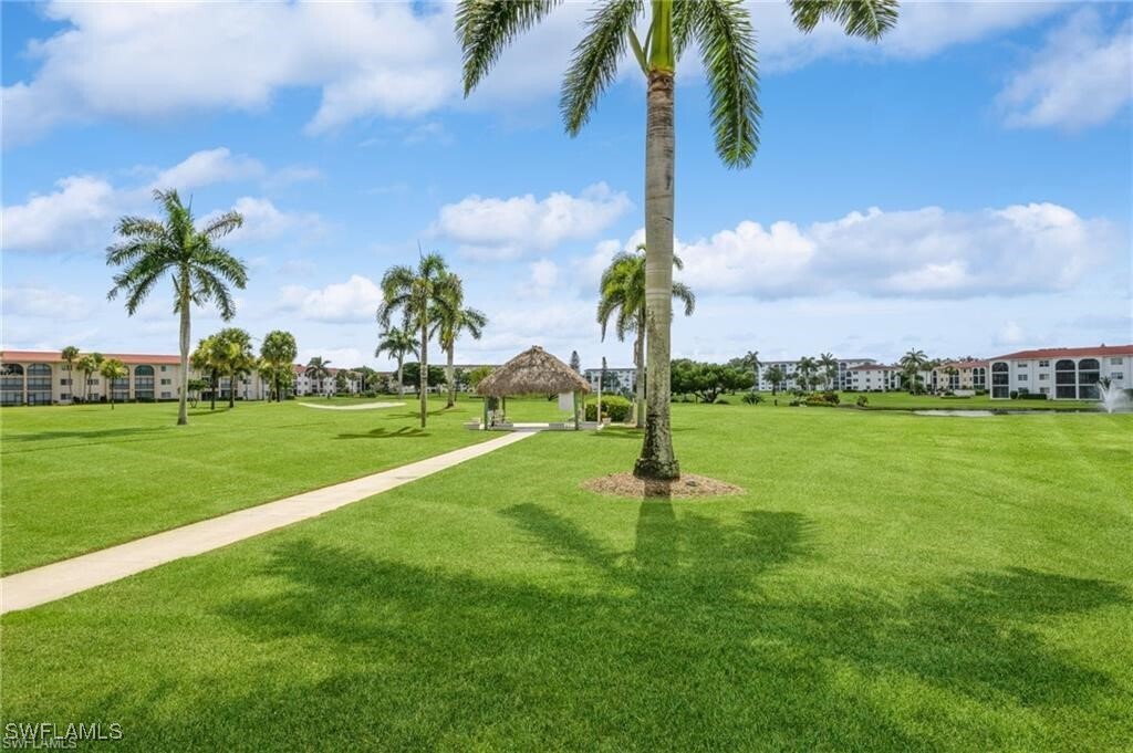 Property Photo:  5 High Point Circle W 303  FL 34103 