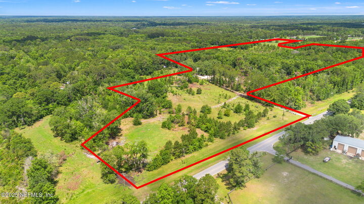 Property Photo:  2995 Thunder Road  FL 32068 
