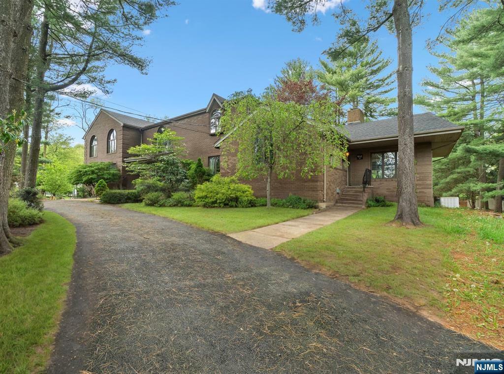 Property Photo: 921 Franklin Lake Road NJ 07417