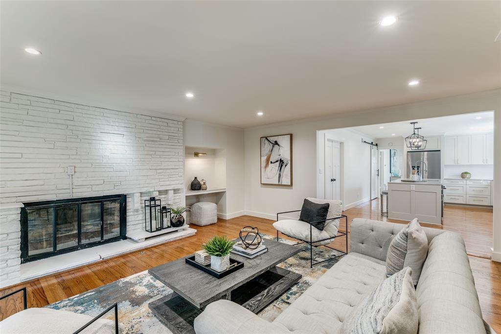 6663 Yosemite Lane  Dallas TX 75214 photo
