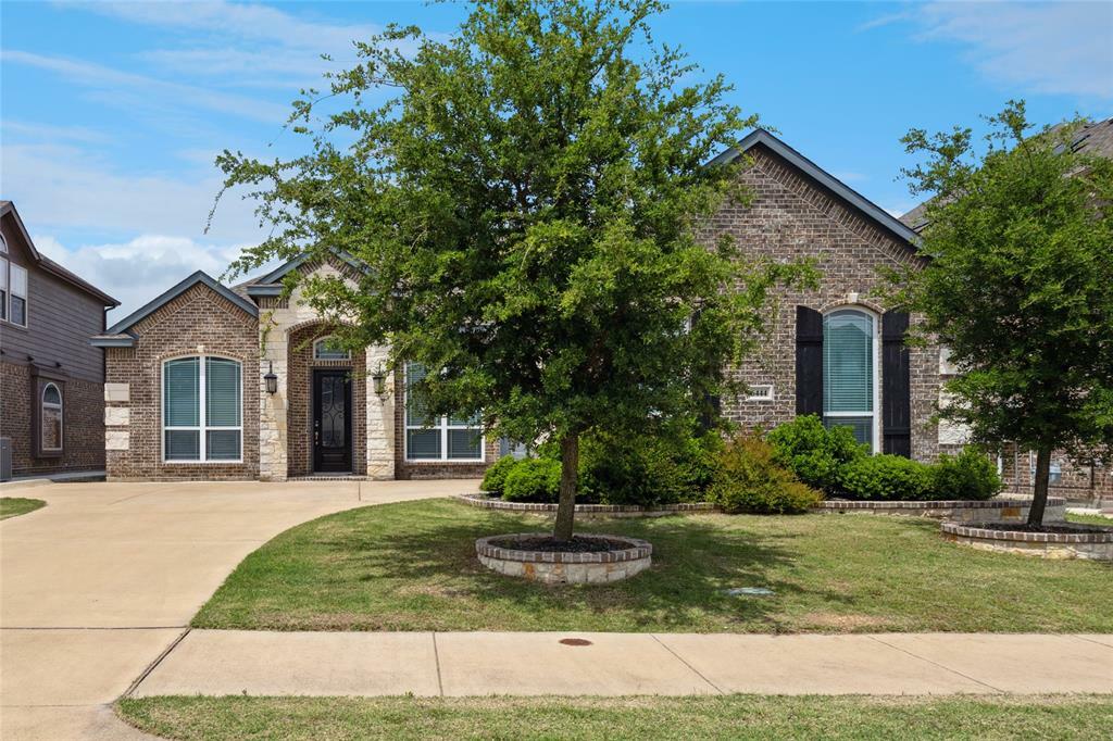 Property Photo: 6444 Dove Chase Lane TX 76123