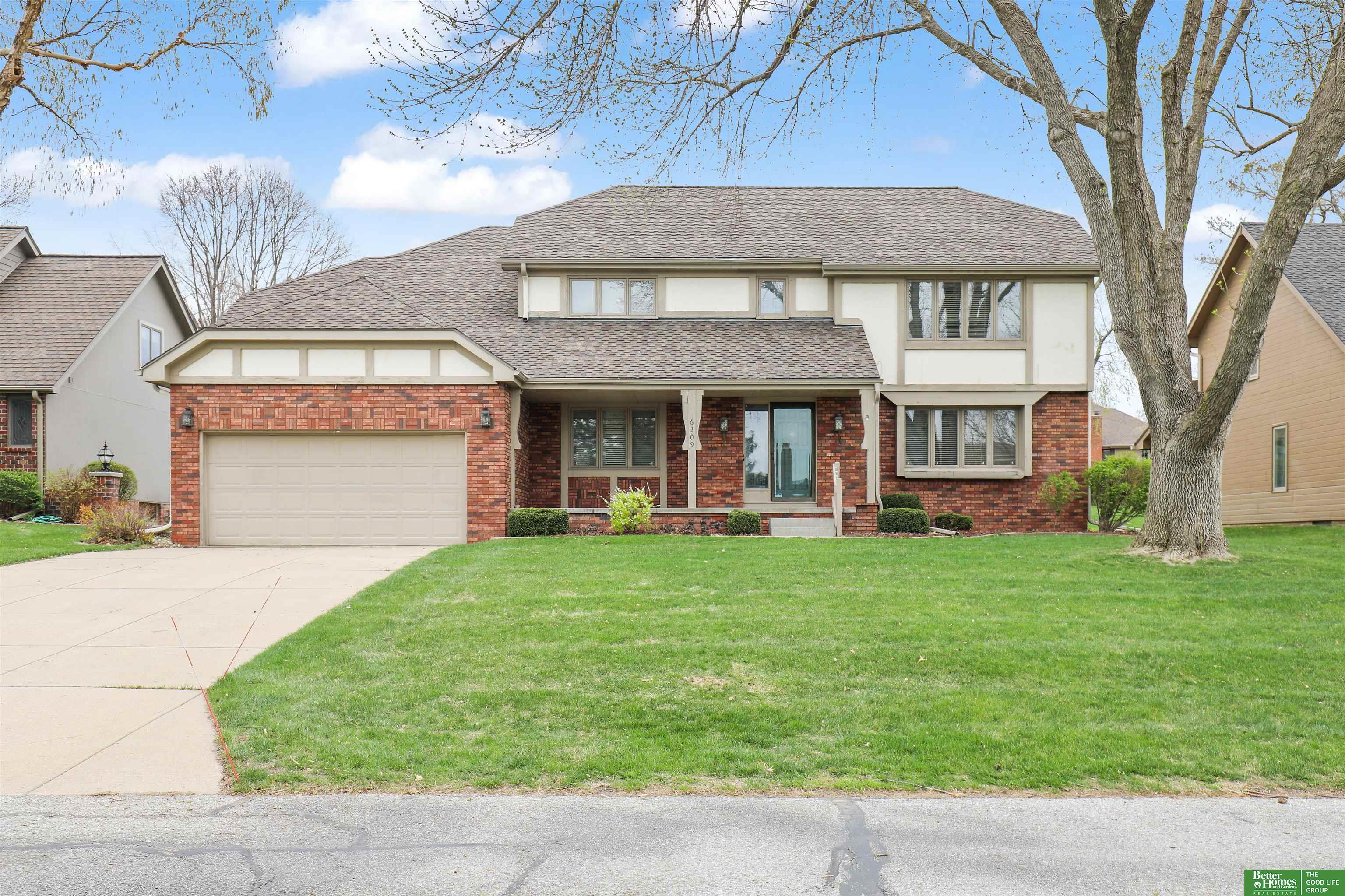 Property Photo: 6309 S 120th Plaza NE 68137