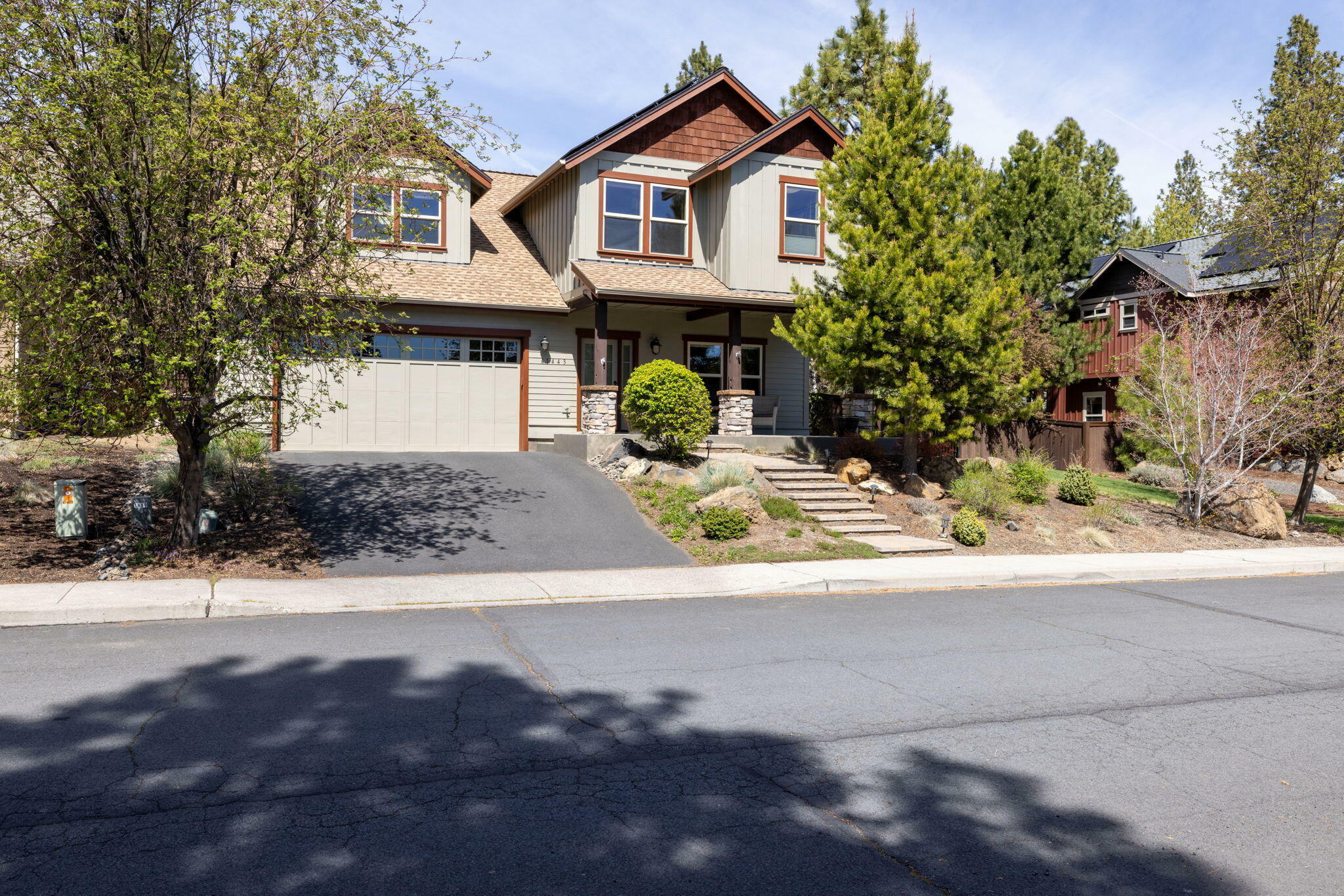 Property Photo: 61443 Elder Ridge Street OR 97702