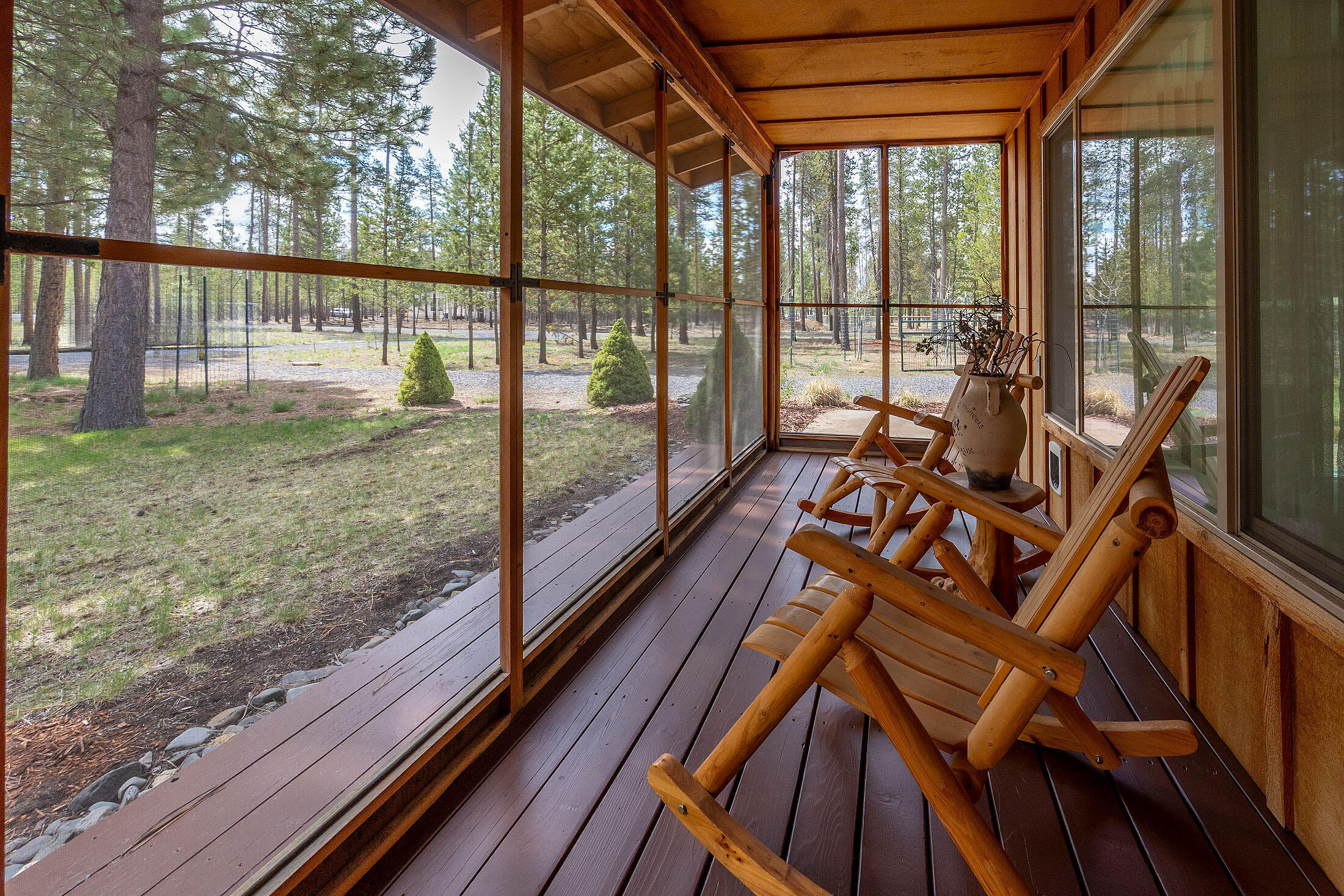 Property Photo: 1870 Iron Wheel Court OR 97739