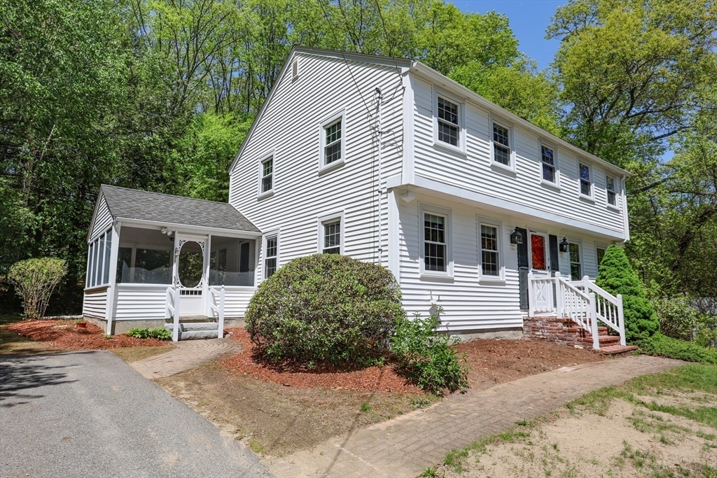 4 Bridle Road  Chelmsford MA 01824 photo