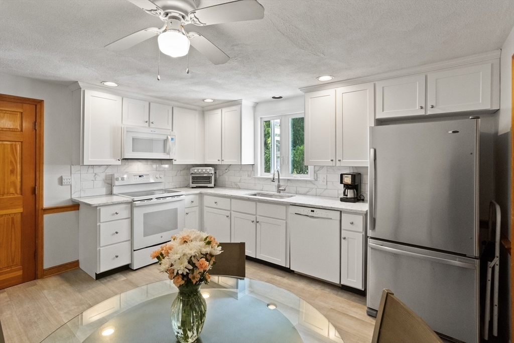 Property Photo:  35 Glenridge Drive  MA 01730 