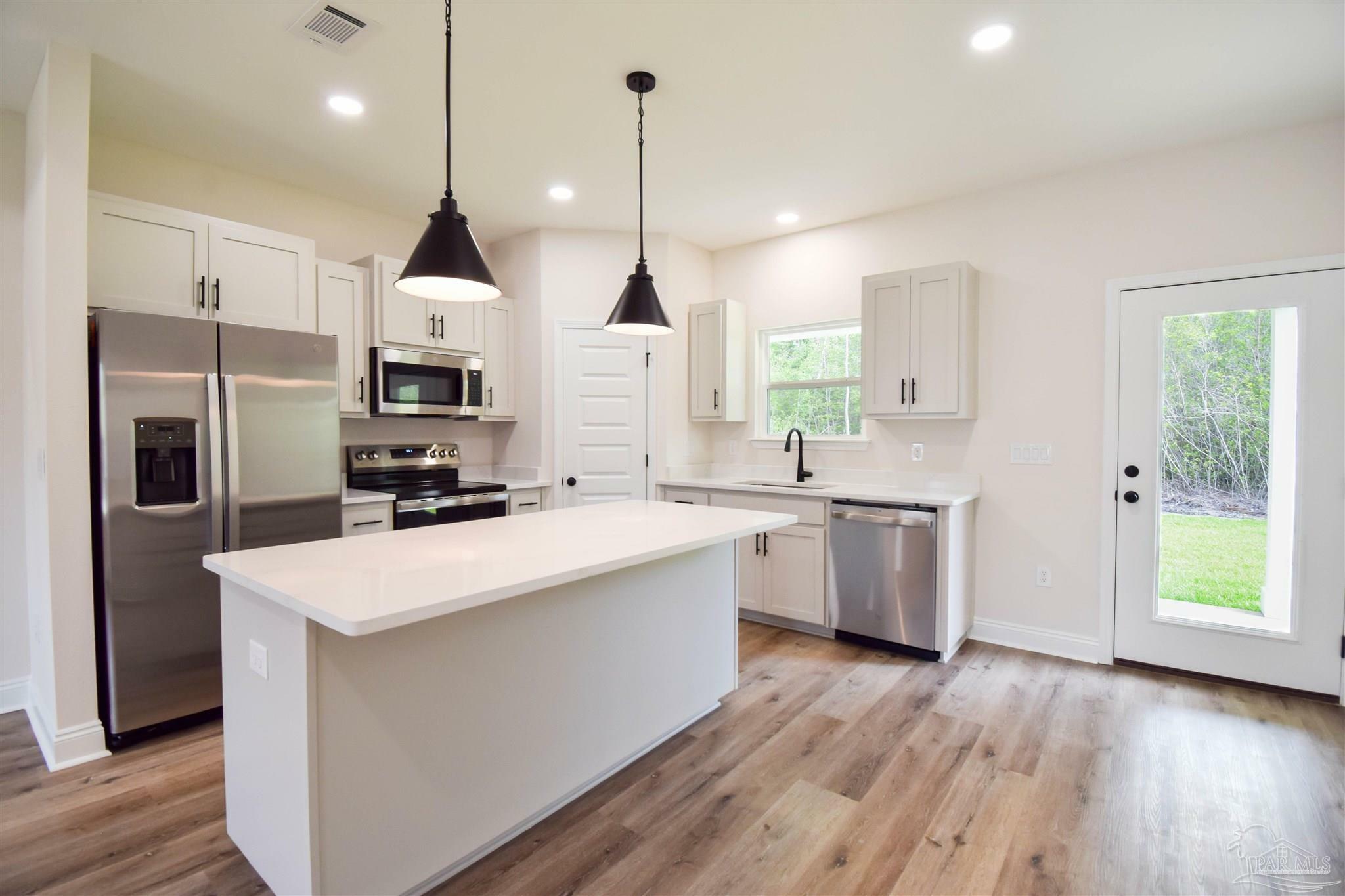Property Photo: 5742 San Blas St FL 32583