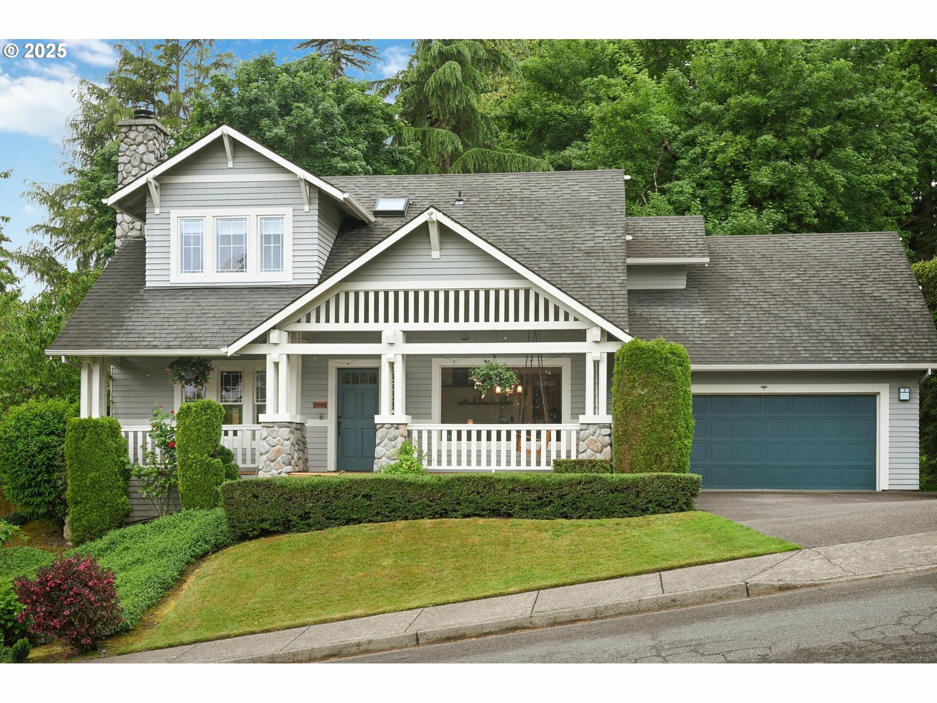 Property Photo: 1250 11th St OR 97068