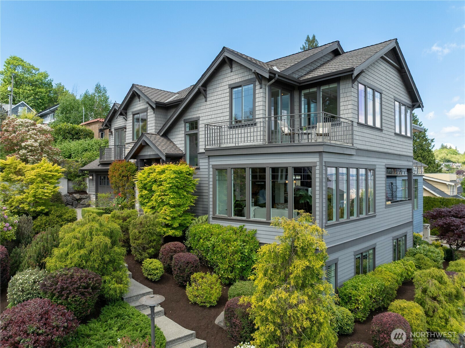 Property Photo: 3220 S Judkins Street WA 98144