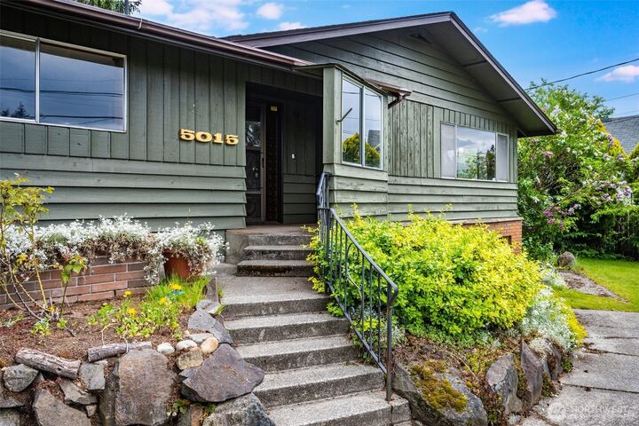 Property Photo:  5015 N 22nd Street  WA 98406 