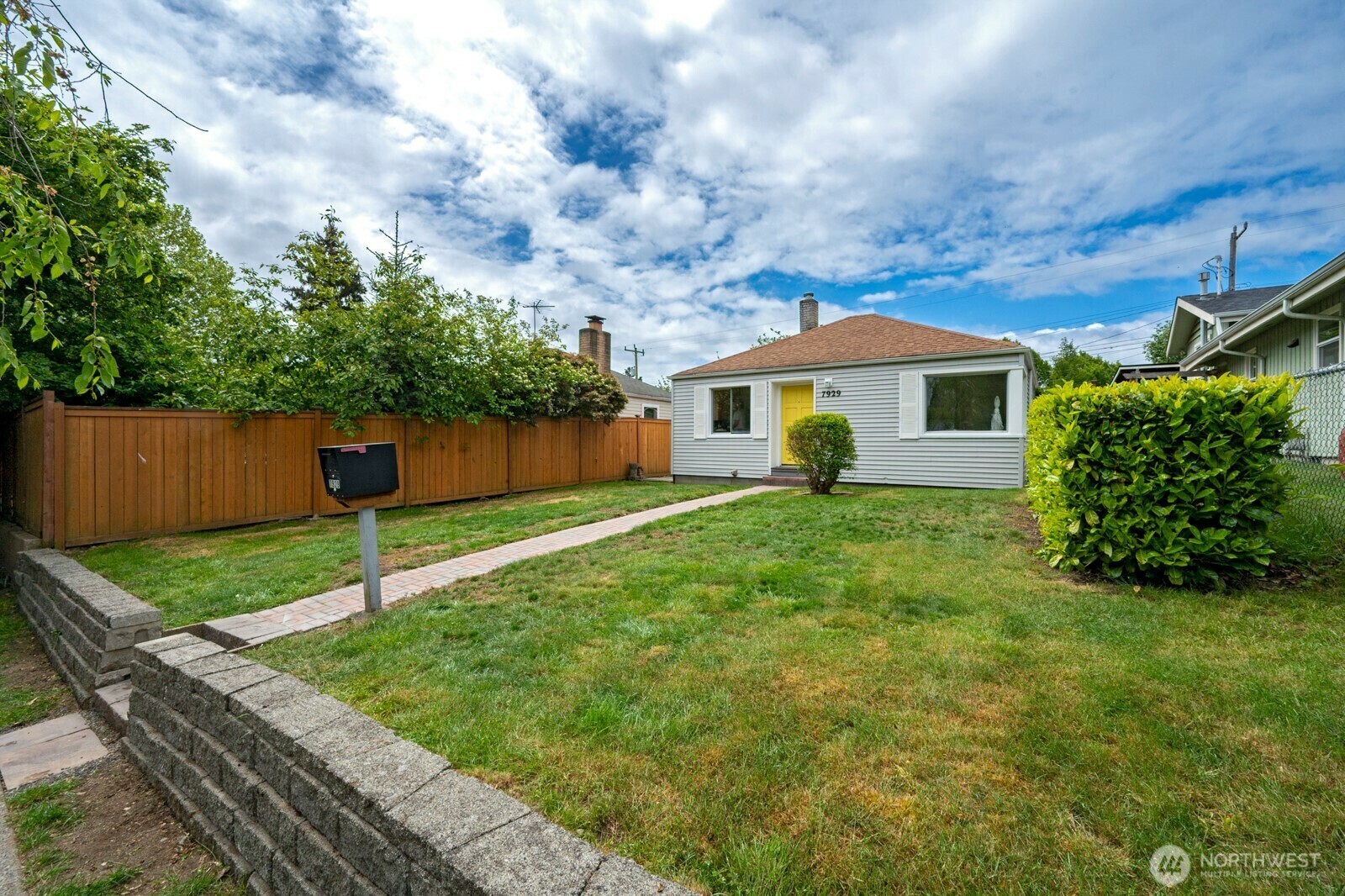 Property Photo: 7929 34th Avenue SW WA 98126