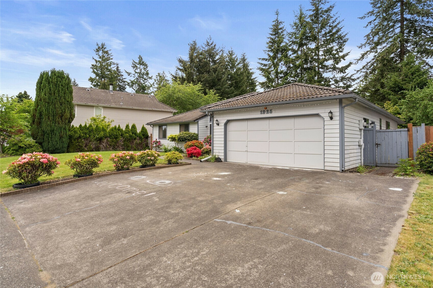Property Photo: 1925 Lenox Court NW WA 98502