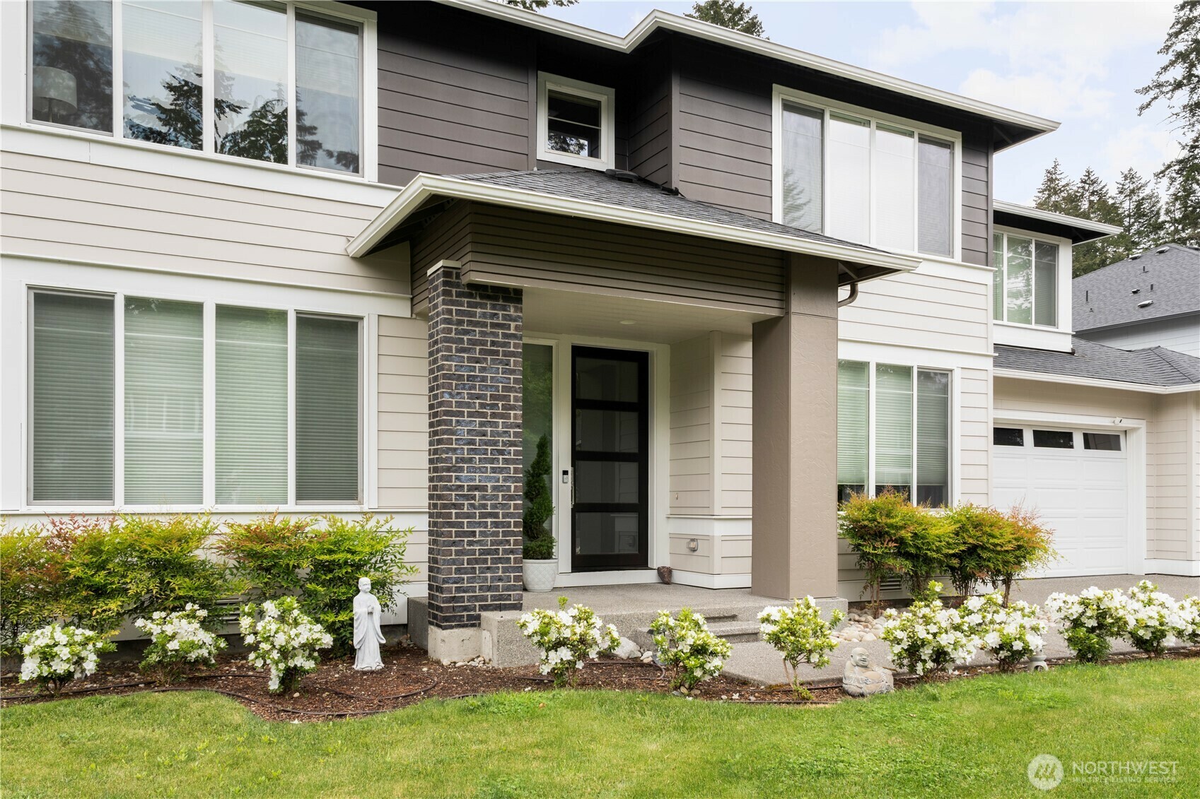 Property Photo: 12421 Harwood Cove Lane SW WA 98498