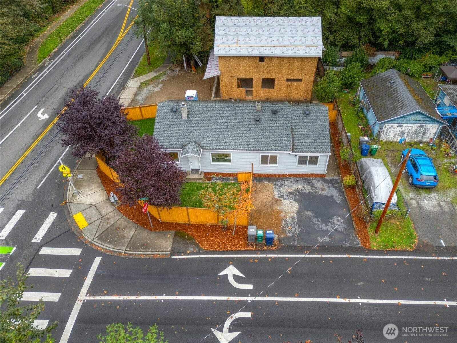 Property Photo: 12404 NE 95th Street WA 98033