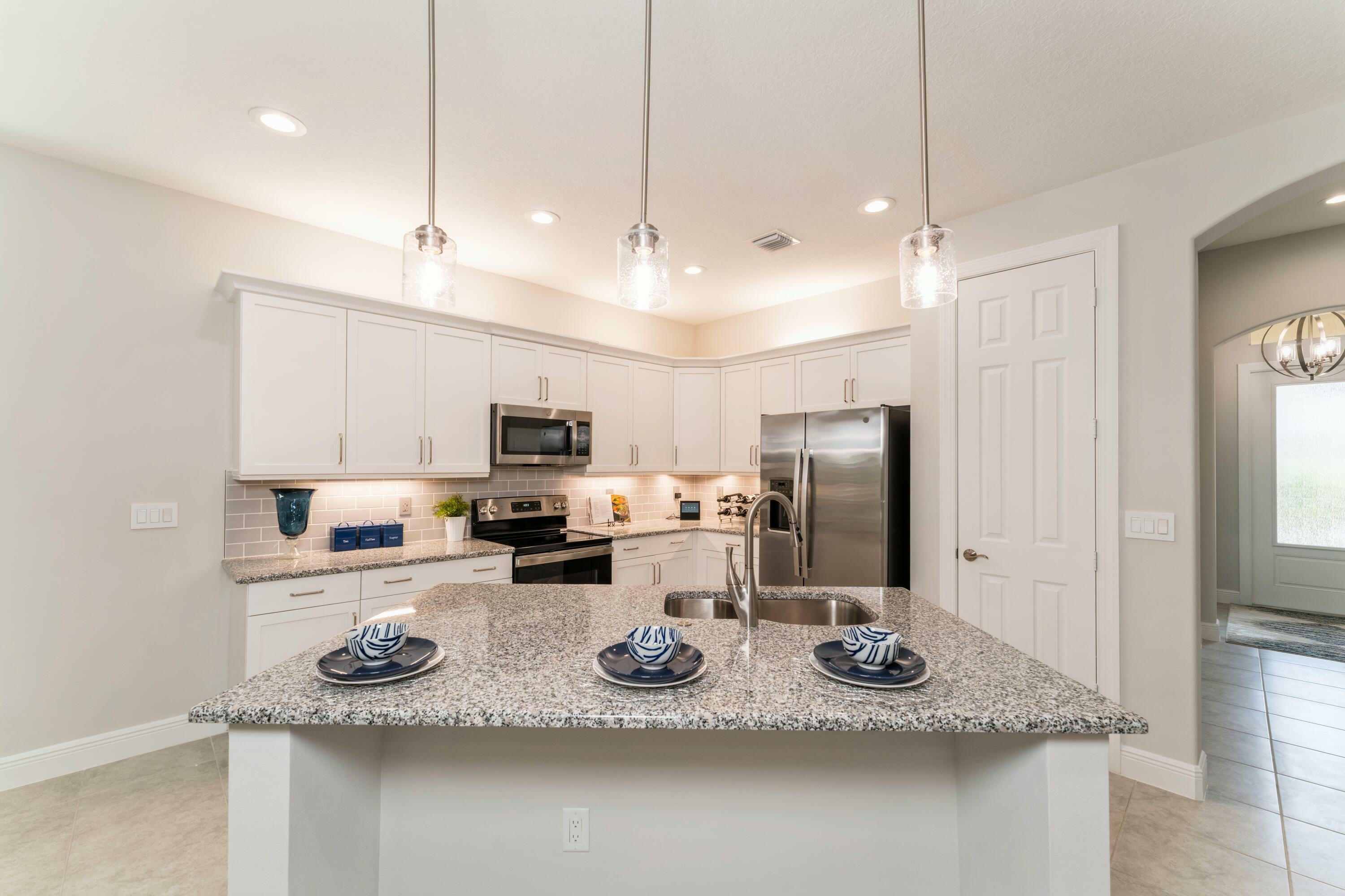 Property Photo:  6100 Bella Rosa Lane  FL 32966 