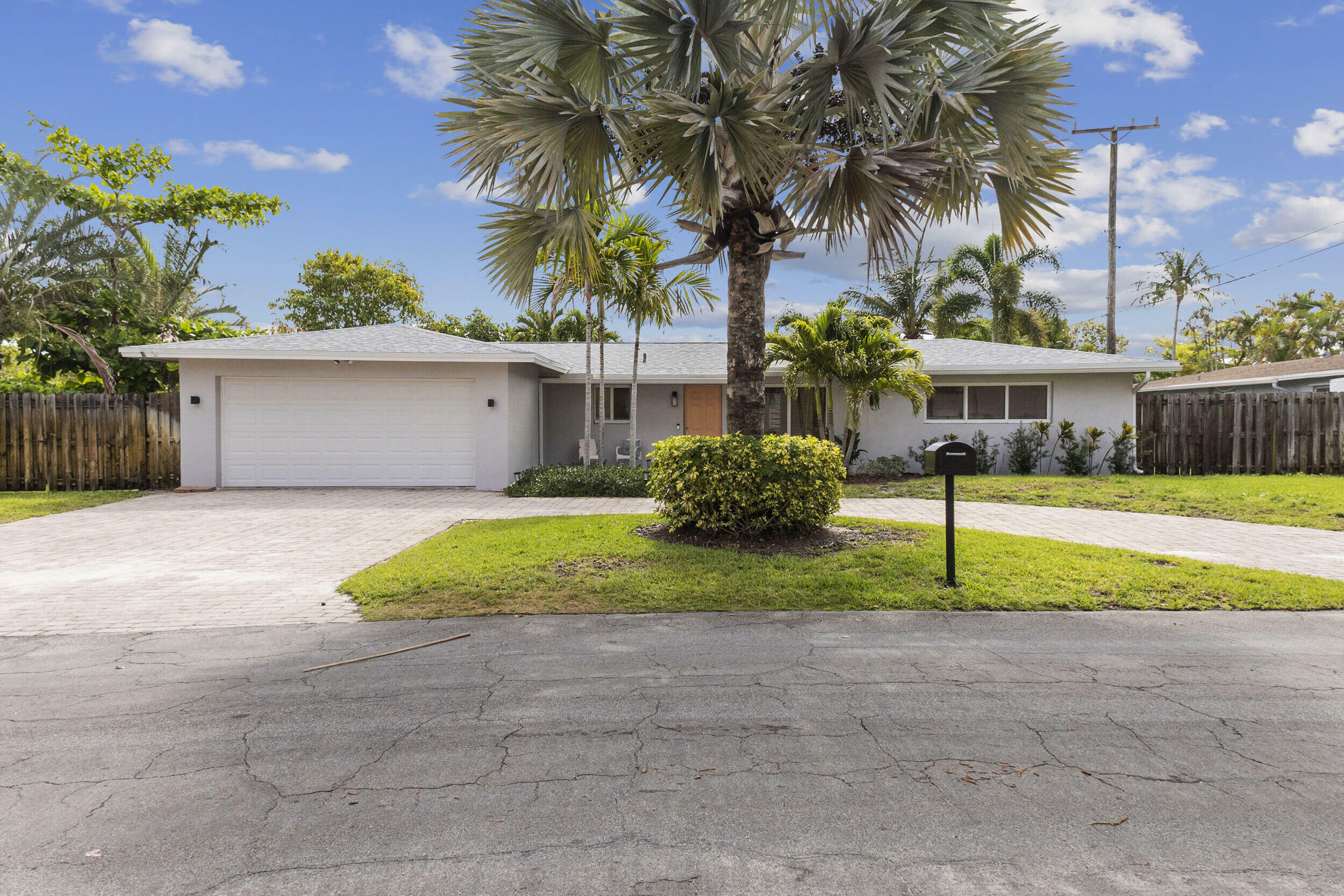 2602 SW 8th Street  Boynton Beach FL 33435 photo