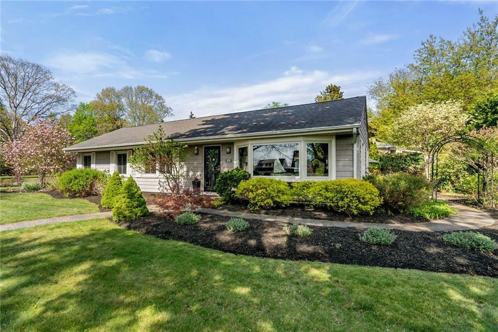 6 Crawford Avenue  Warwick RI 02889 photo