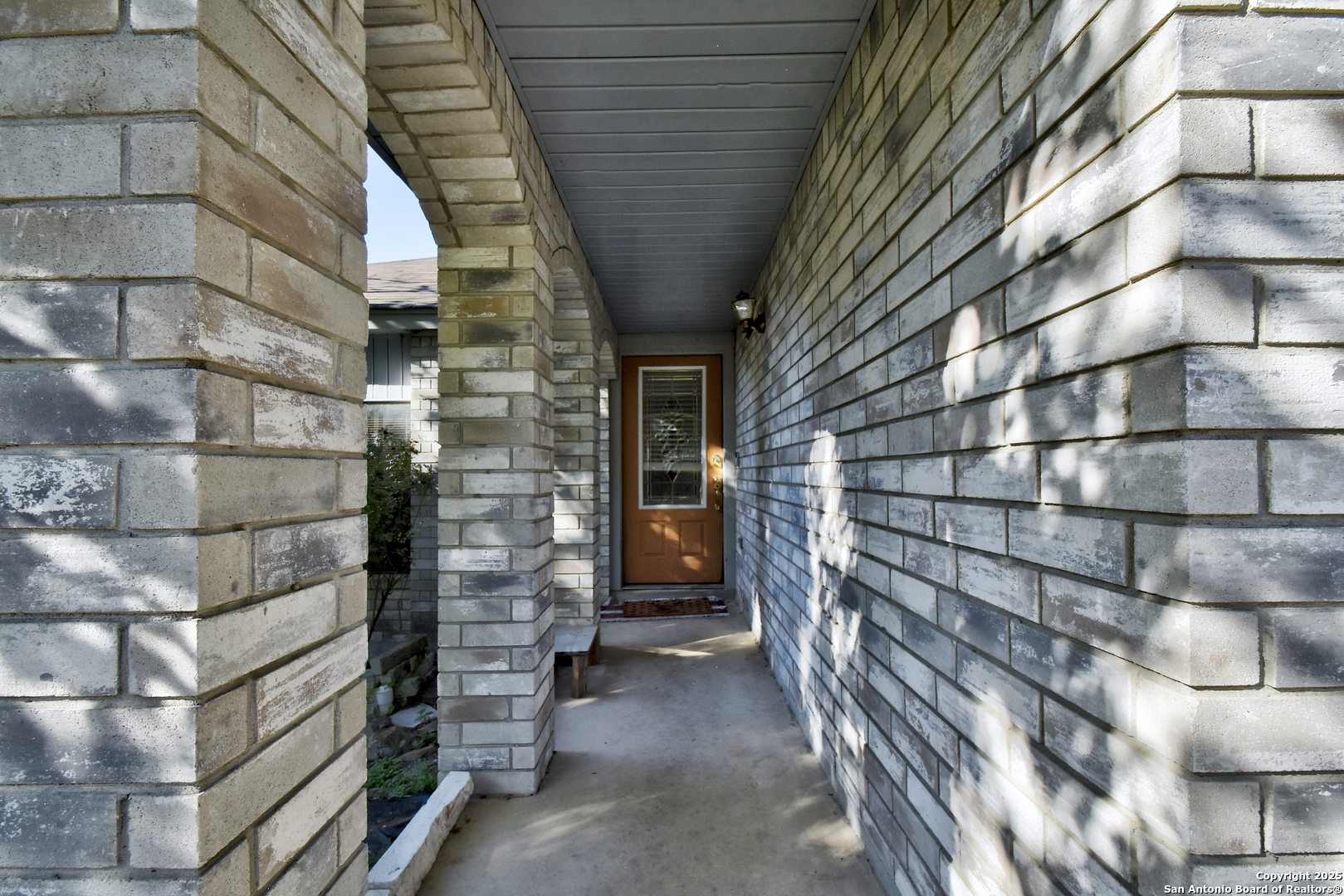 Property Photo: 14218 Fairwayhill TX 78217