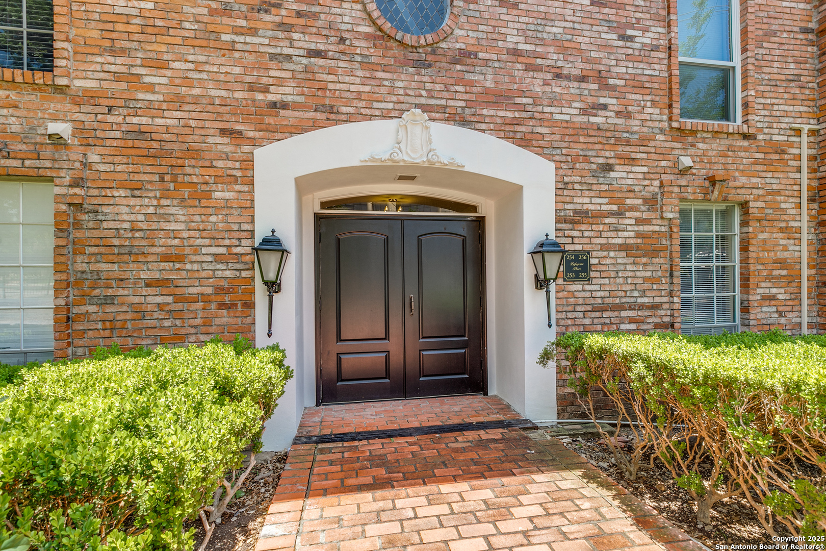 Property Photo: 7500 Callaghan Apt 255 TX 78229
