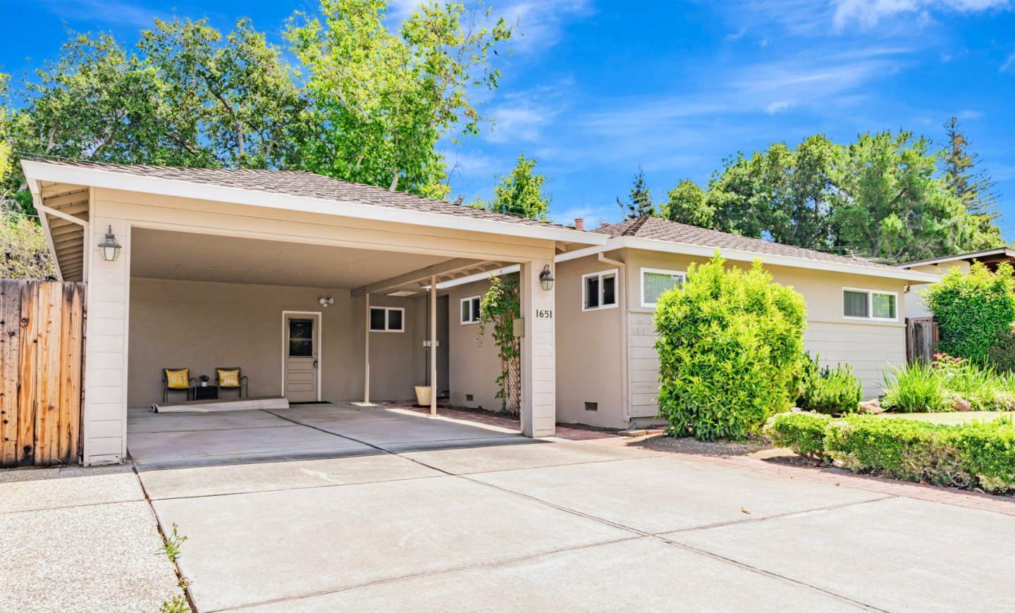 Property Photo: 1651 Tulane Drive CA 94040