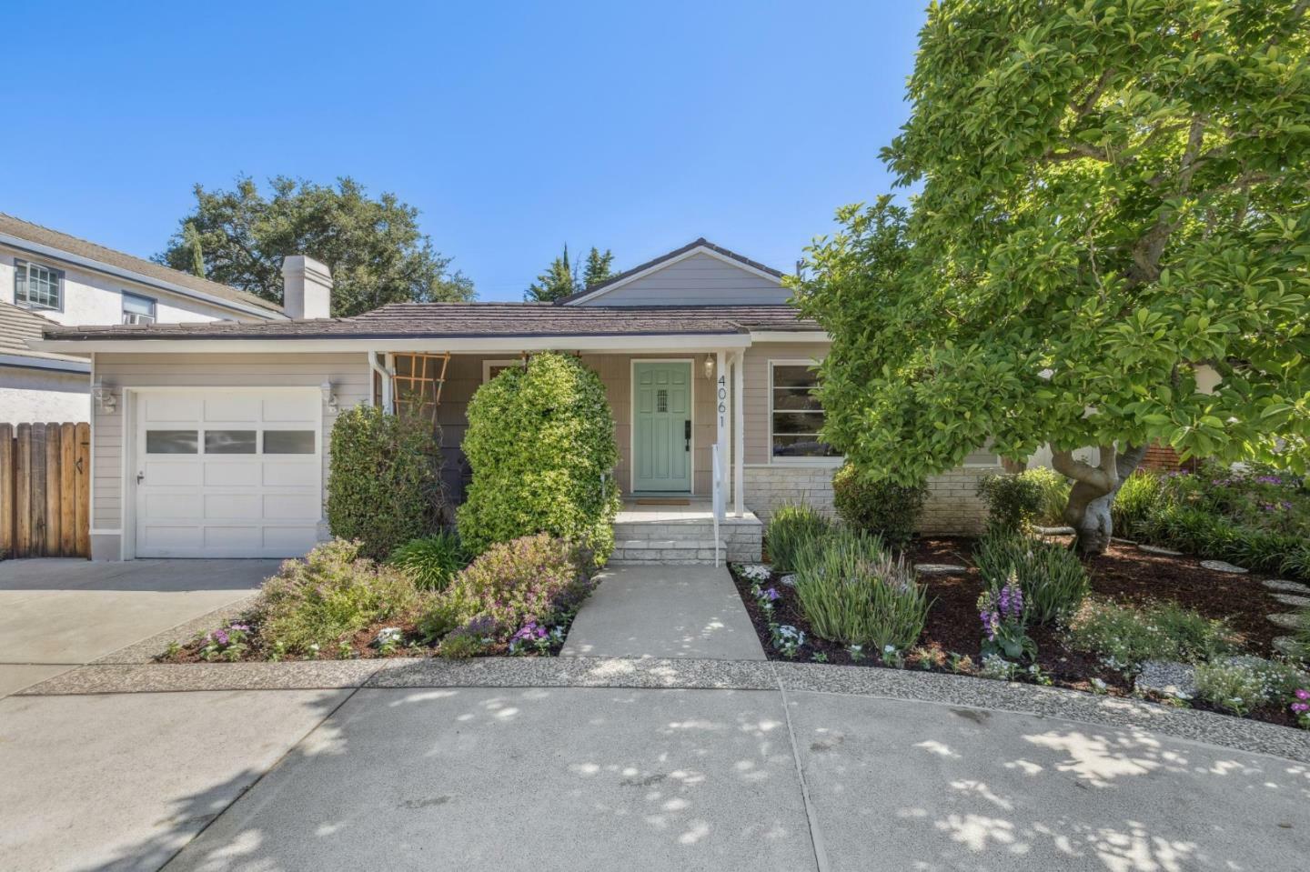 Property Photo: 4061 Verdosa Drive CA 94306