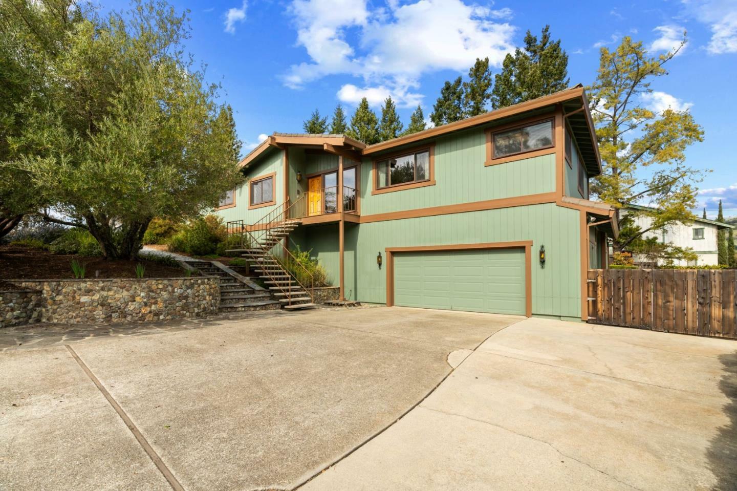 Property Photo: 17370 Lakeview Drive CA 95037