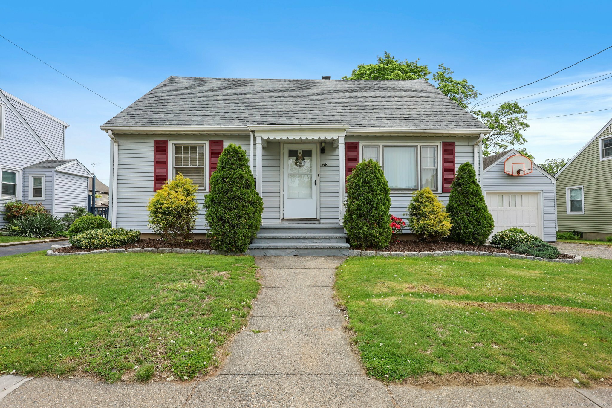 Property Photo: 66 Edgewood Street CT 06615