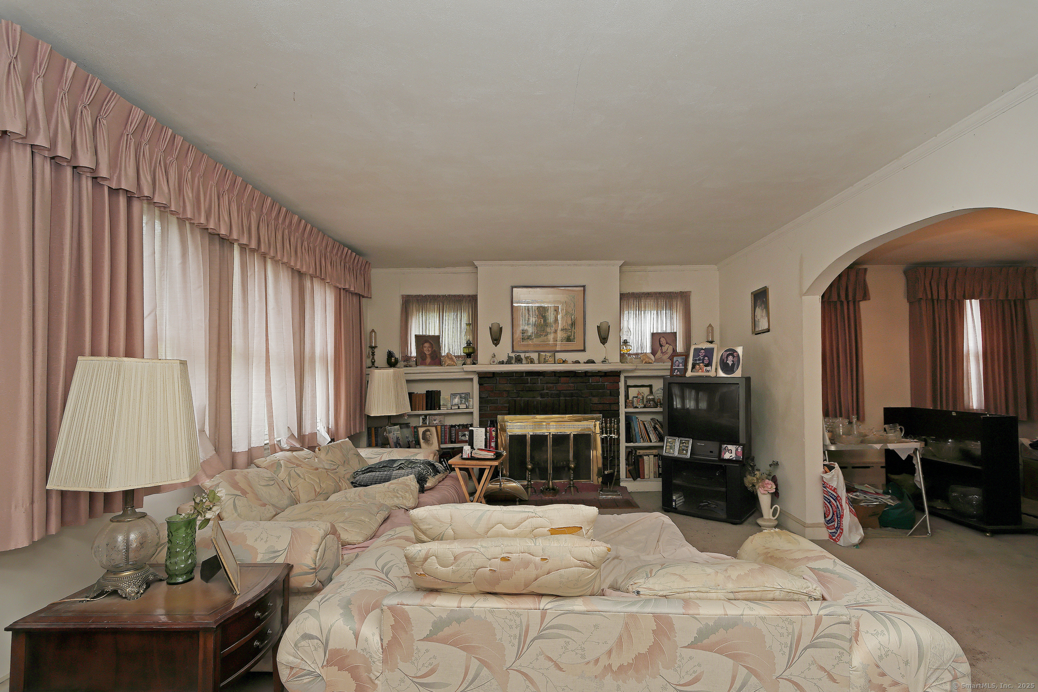 Property Photo: 16 Hillside Street CT 06516