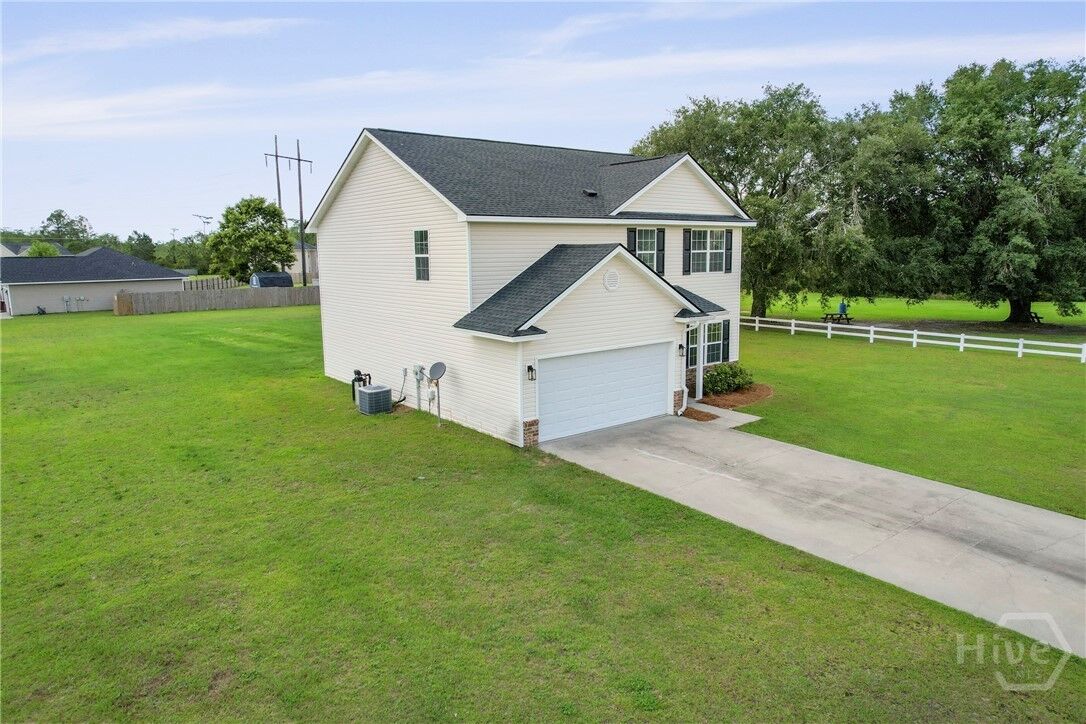 Property Photo:  131 NE Mustang Lane  GA 31316 