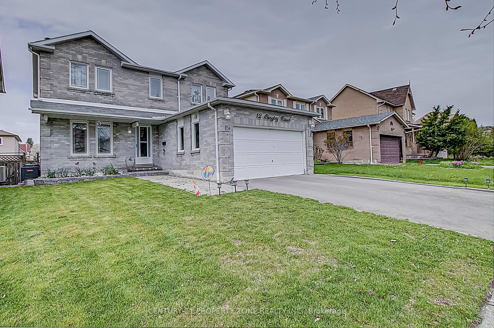 Photo de la propriété: 12 Bingley Road ON M1X 1L1