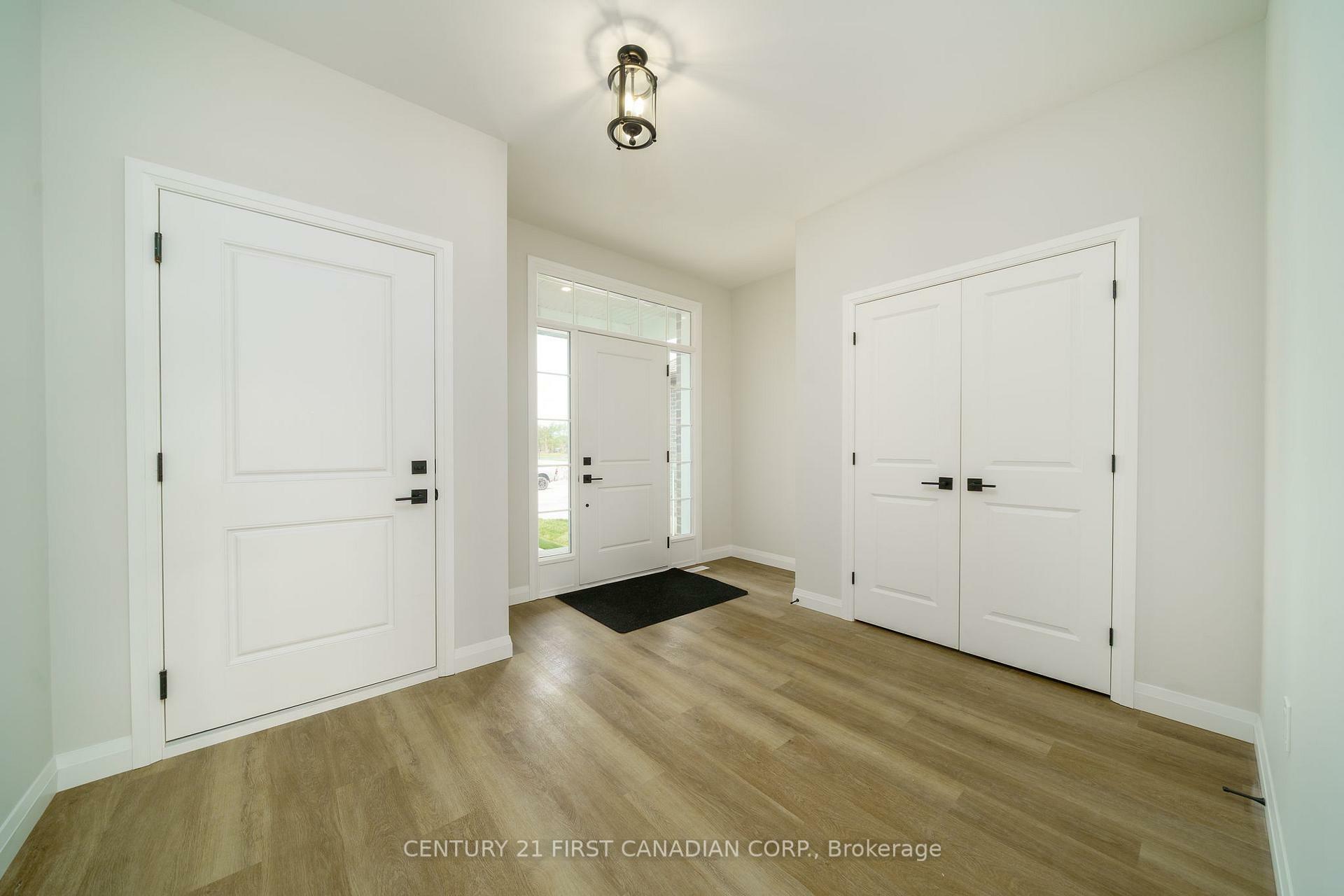 Property Photo: 6 Sheldabren Street ON N0M 1A0