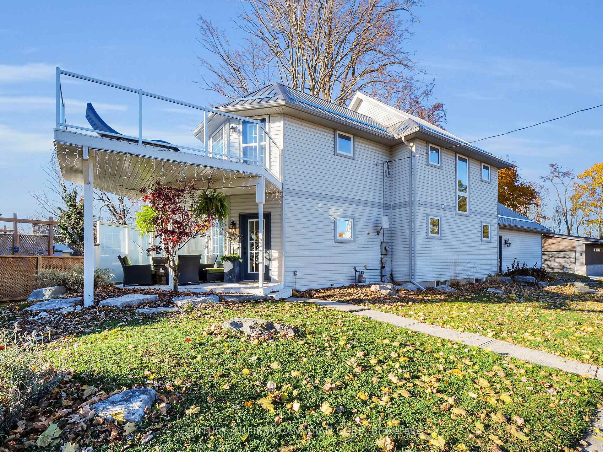 Property Photo: 379 Front Street ON N5L 1G2