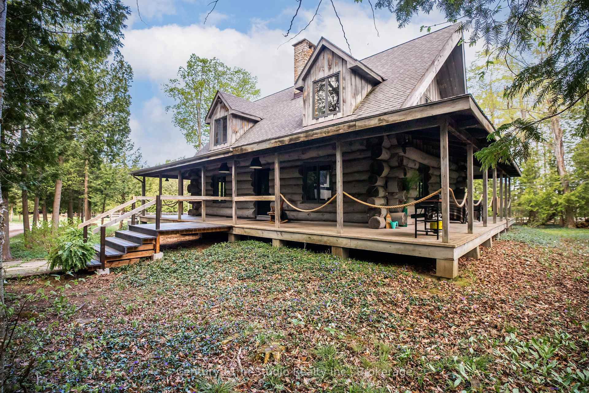 Property Photo: 299 North Diagonal Road ON N0H 2T0