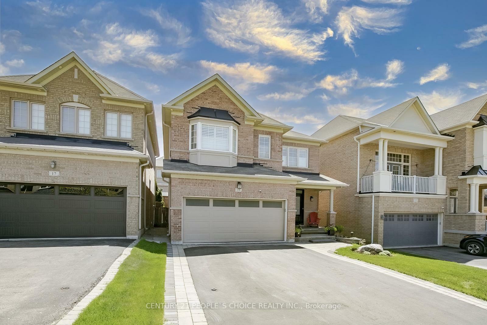Property Photo: 15 Fallharvest Avenue ON L6Y 0P2