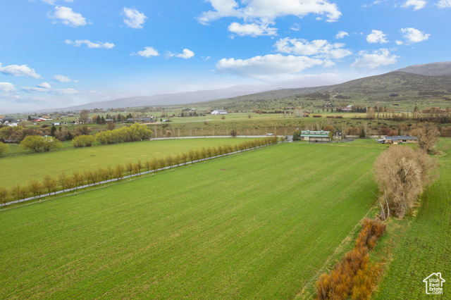 Property Photo: 189 E Weber Rd 1 UT 84055