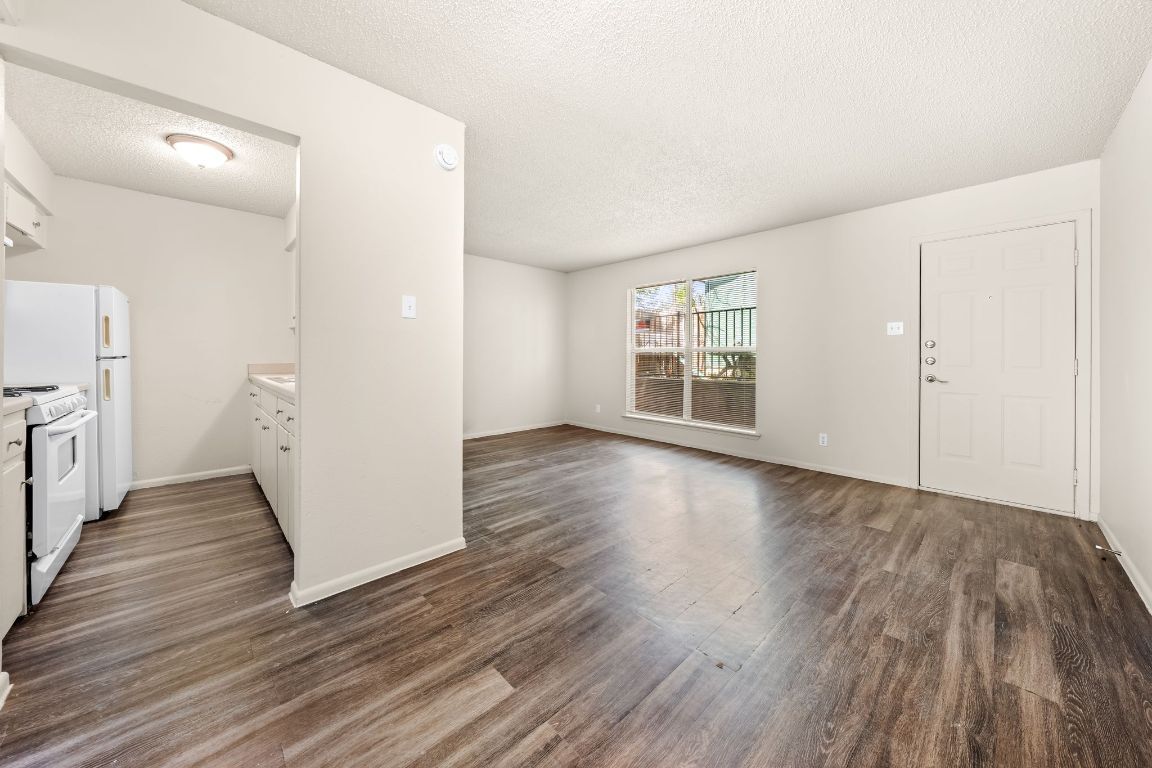 Property Photo:  2314 Parker Lane 5  TX 78741 