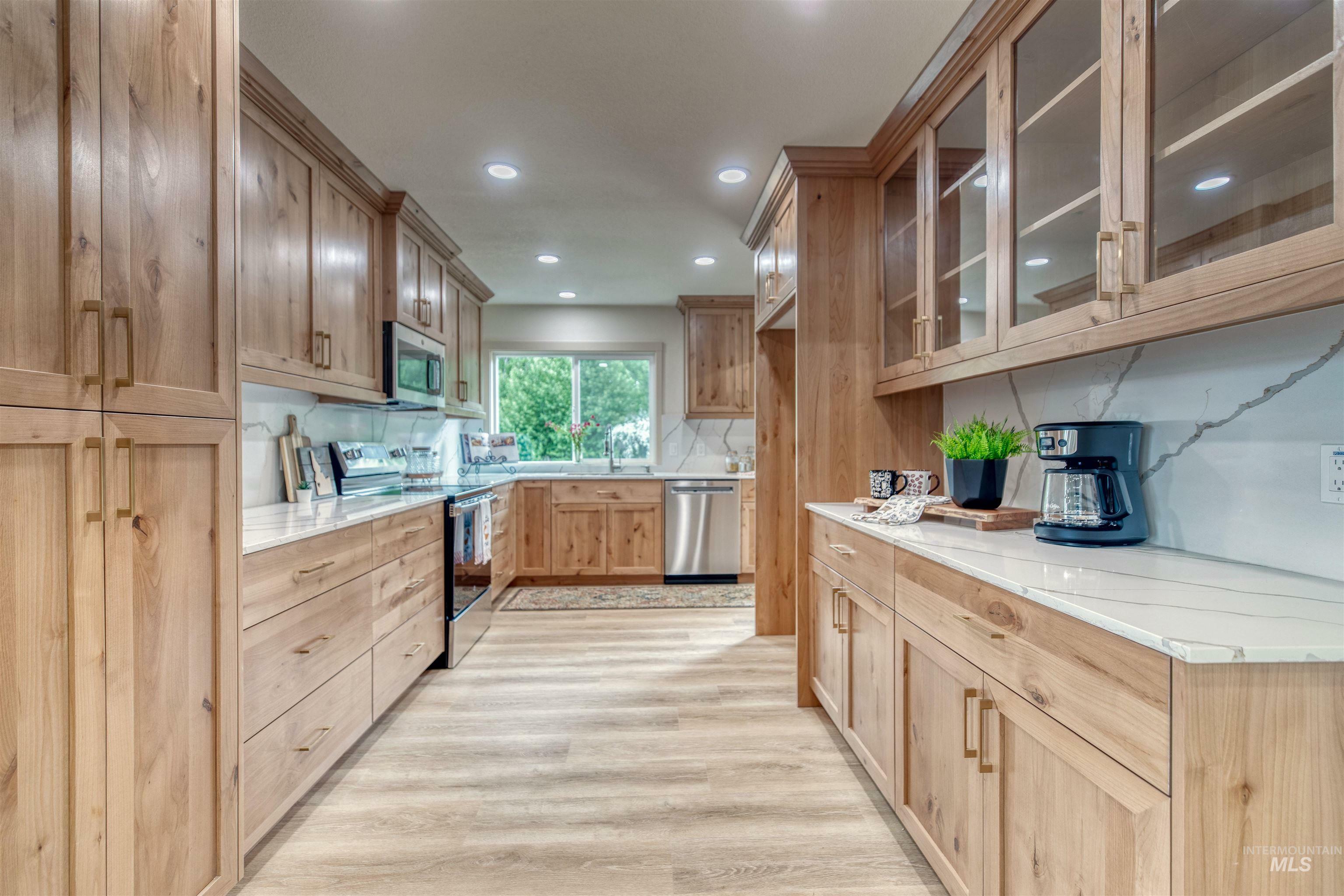 Property Photo: 3131 Fuller Rd ID 83617