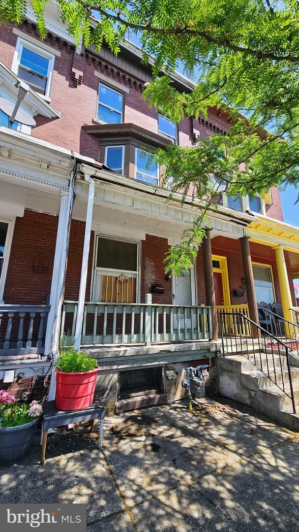 Property Photo:  1632 Derry Street  PA 17104 
