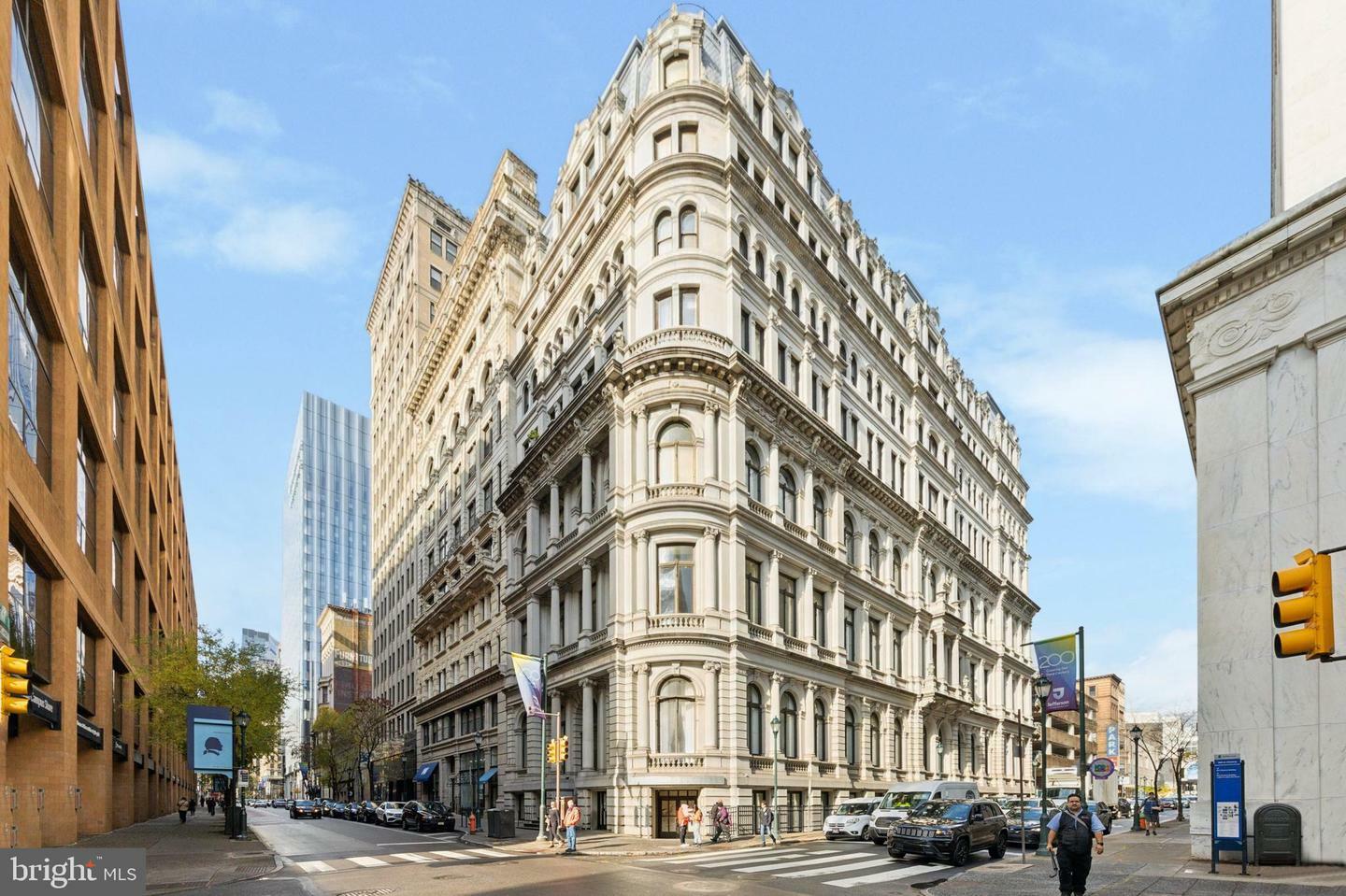 Property Photo: 1001 Chestnut Street 13 205W PA 19107