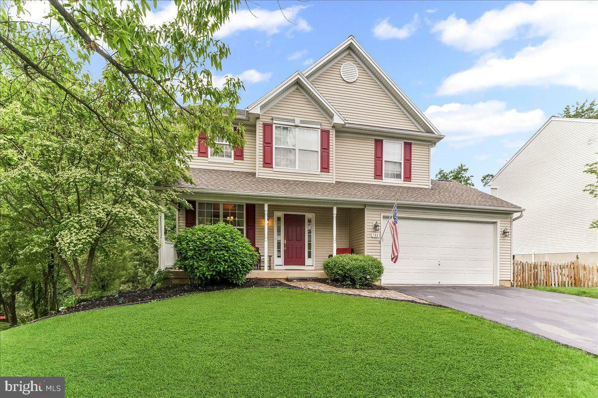 Property Photo: 733 Meadowbrook Drive PA 19320