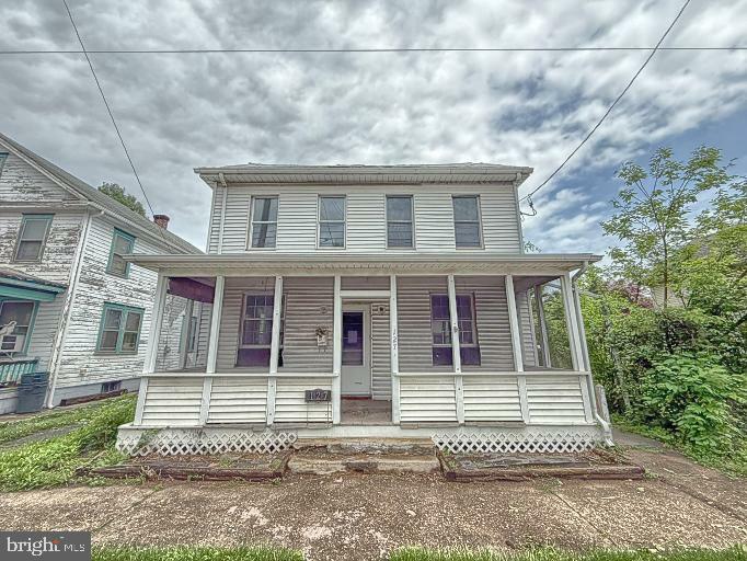 127 E Simpson Street  Mechanicsburg PA 17055 photo
