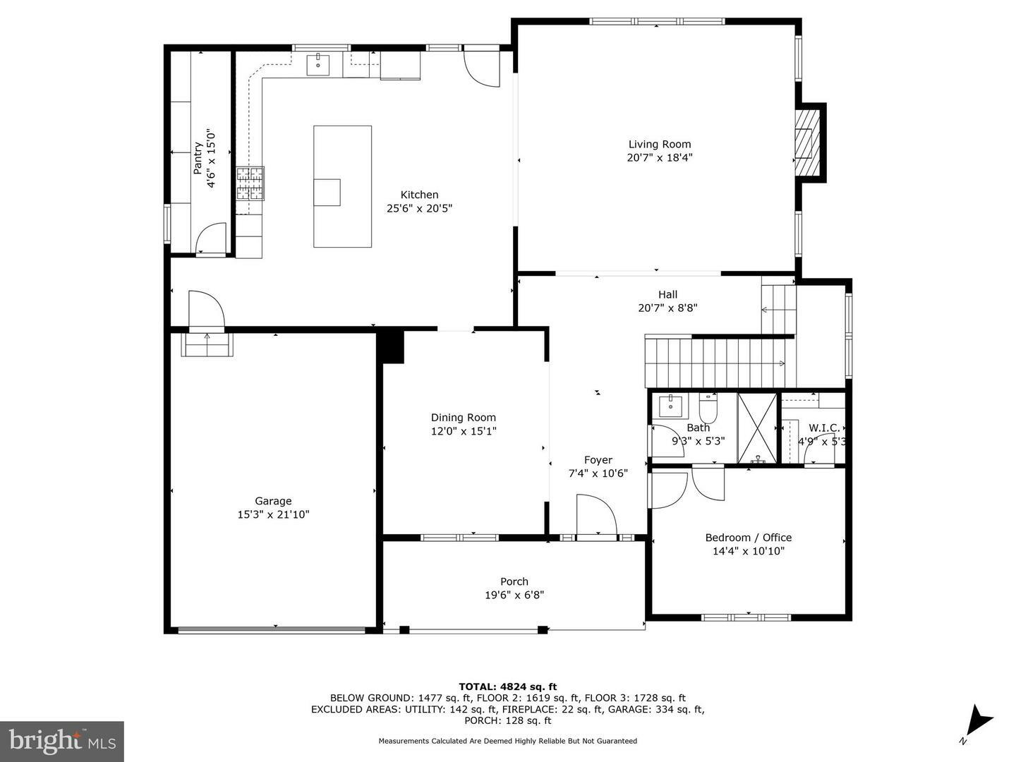 Property Photo: 5811 Arnet Street VA 22041